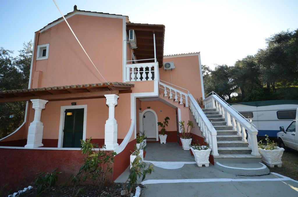Lisipio Studios By Eleni Paleokastritsa Dış mekan fotoğraf